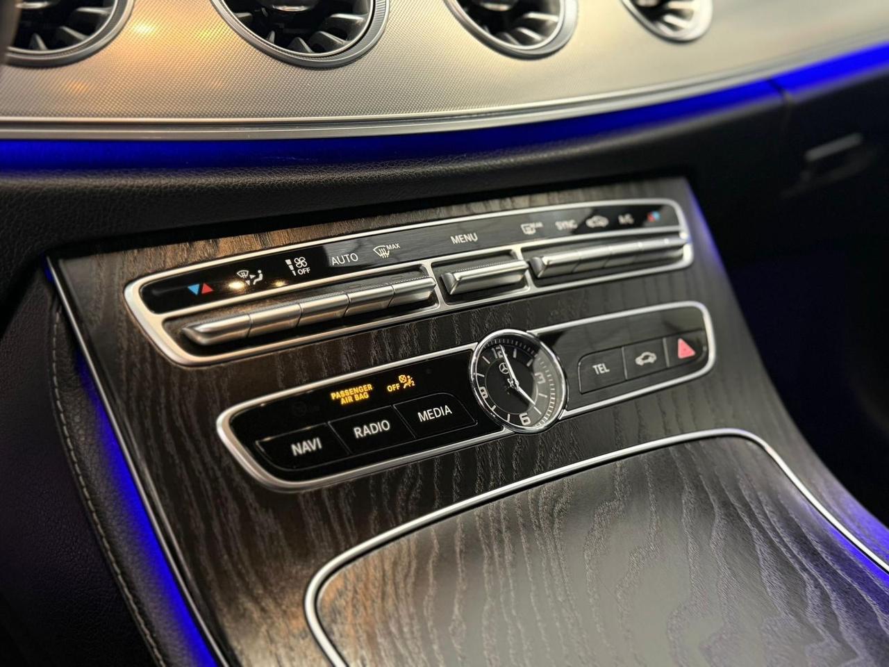Mercedes-benz E 220 d Auto Premium Plus