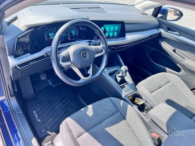 VOLKSWAGEN Golf 1.0 TSI EVO Life