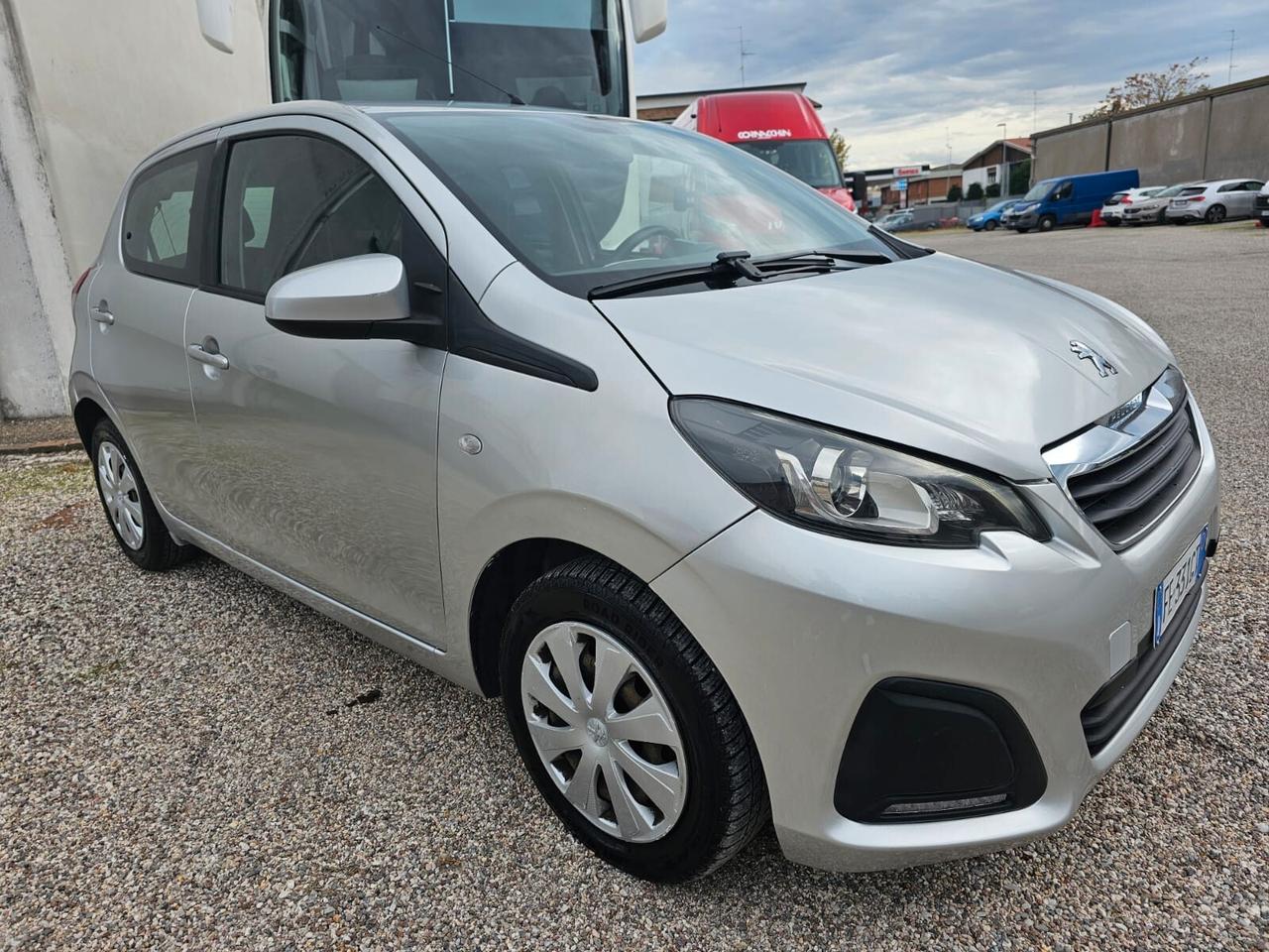 Peugeot 108 1.0 VTi 68cv Active*Clima*Euro6*Neopatentati