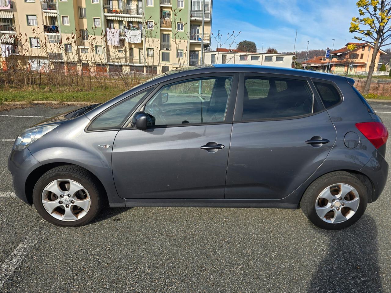 Kia Venga 1.4 CVVT EX ISG SENSORI BLUETOOTH FULL OPTIONAL