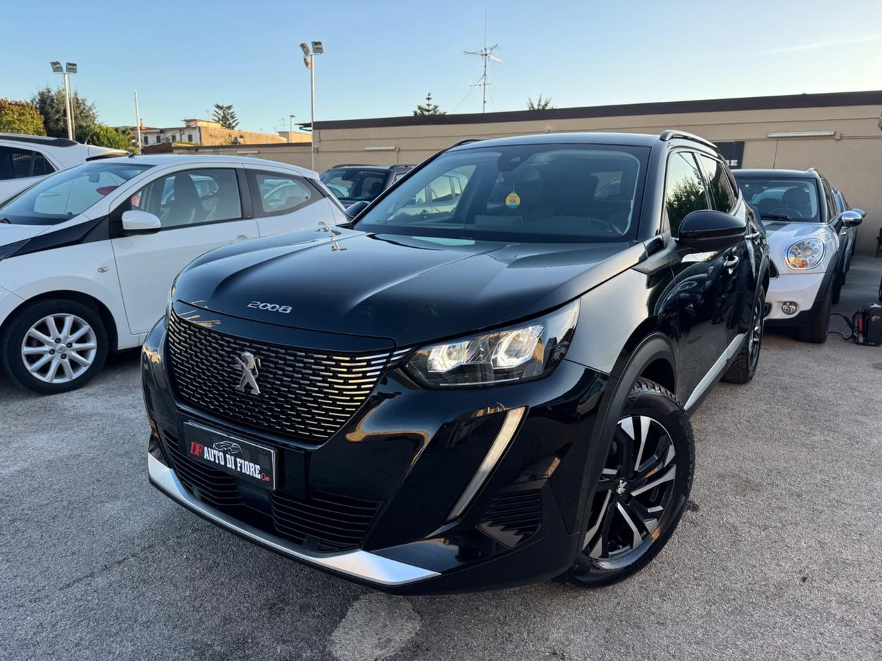 Peugeot 2008 1.5 BlueHDi 110 Allure Pack NAVI
