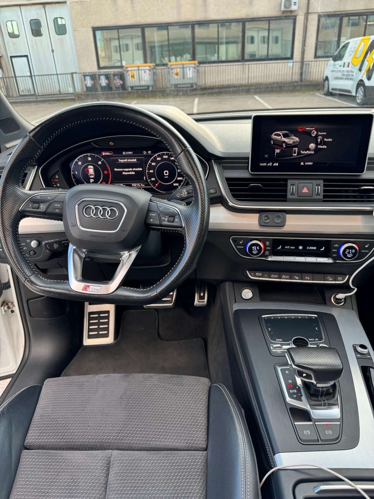 Audi Q5 2.0 TDI quattro S tronic line plus