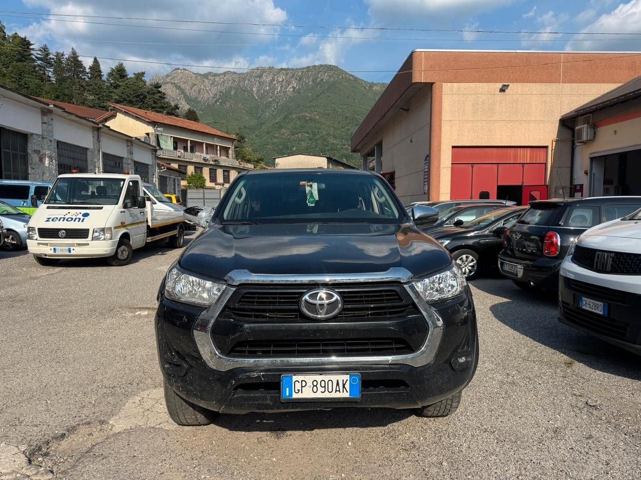 Toyota Hilux 2.4 D-4D 4WD 4 porte Double Cab Executive