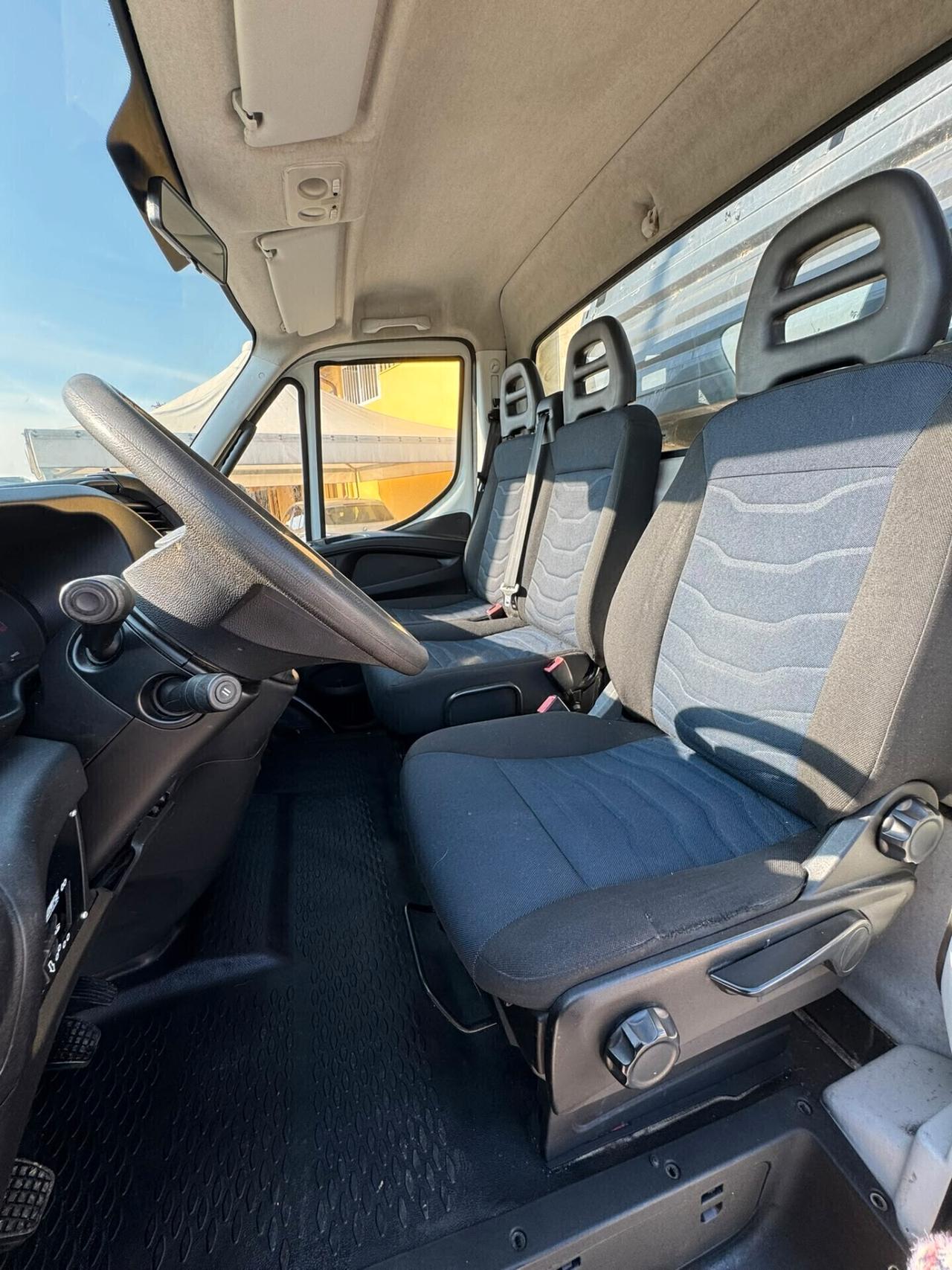 IVECO DAILY RIBALTABILE TRE LATI EURO6 - COME NUOVO