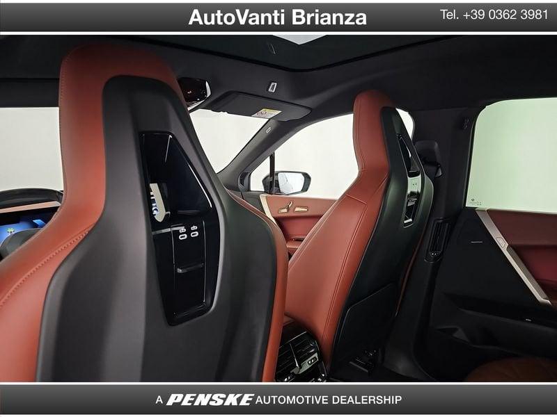 BMW iX iX xDrive50 Pacchetto Sportivo KIT GOMME INVERNALI