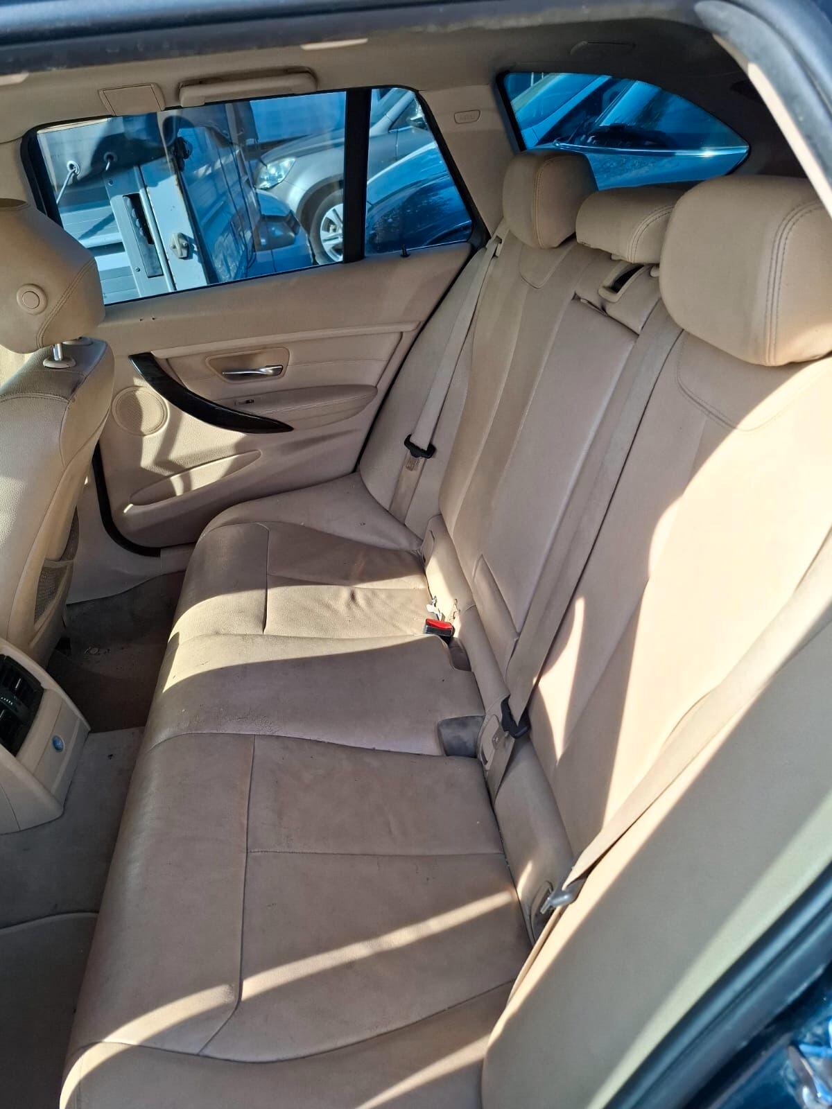 Bmw 330 330dA Touring Sport