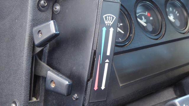LAND ROVER Defender 90 2.5 Td5 Station Wagon
