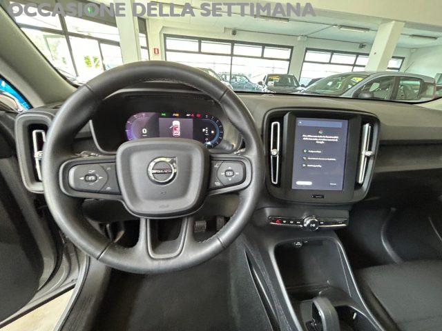 VOLVO XC40 automatico
