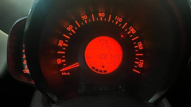 CITROEN C1 VTi 68 5 porte Shine
