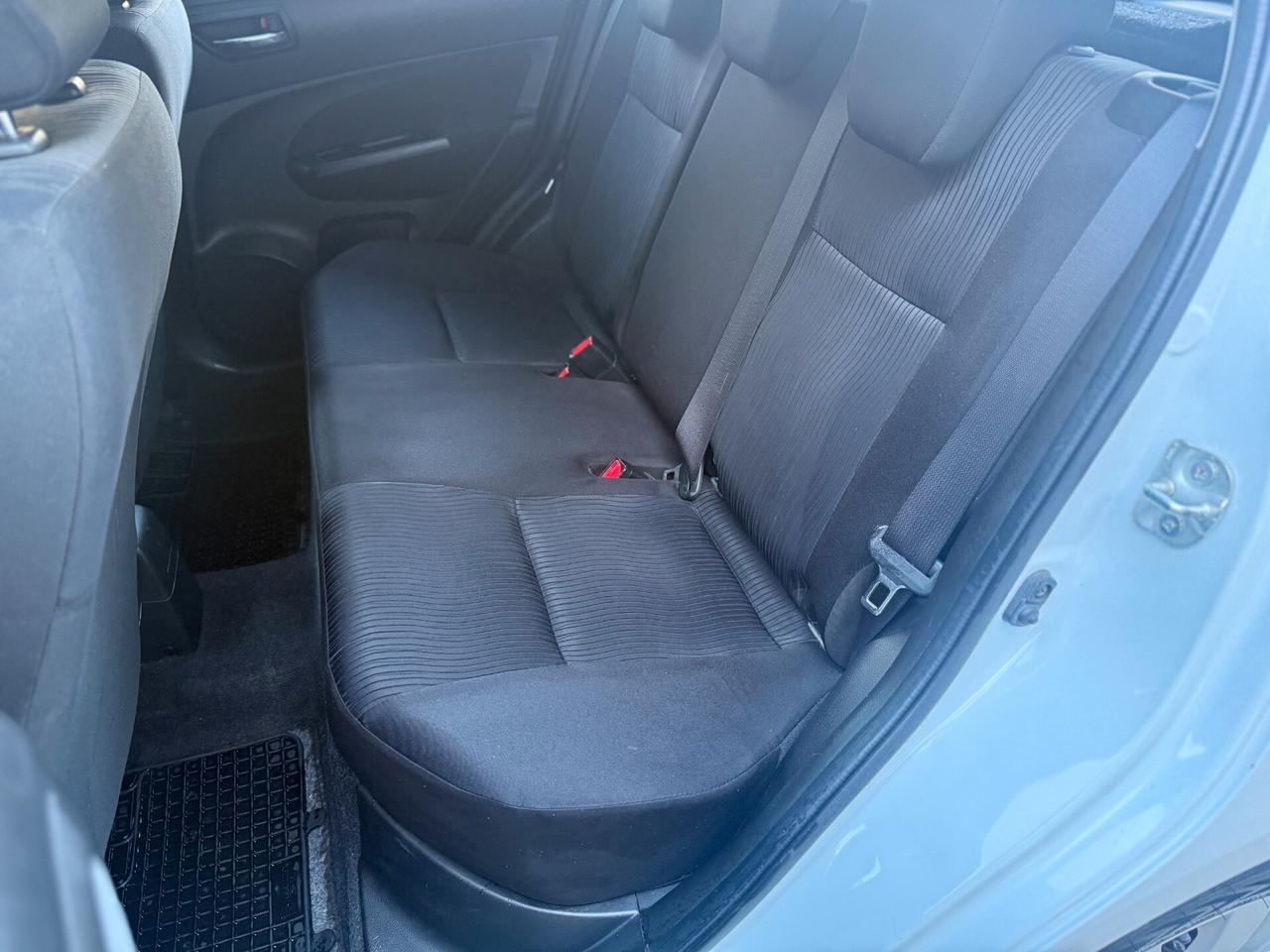 Suzuki Swift 1.3 4x4 5p. GL 94cv