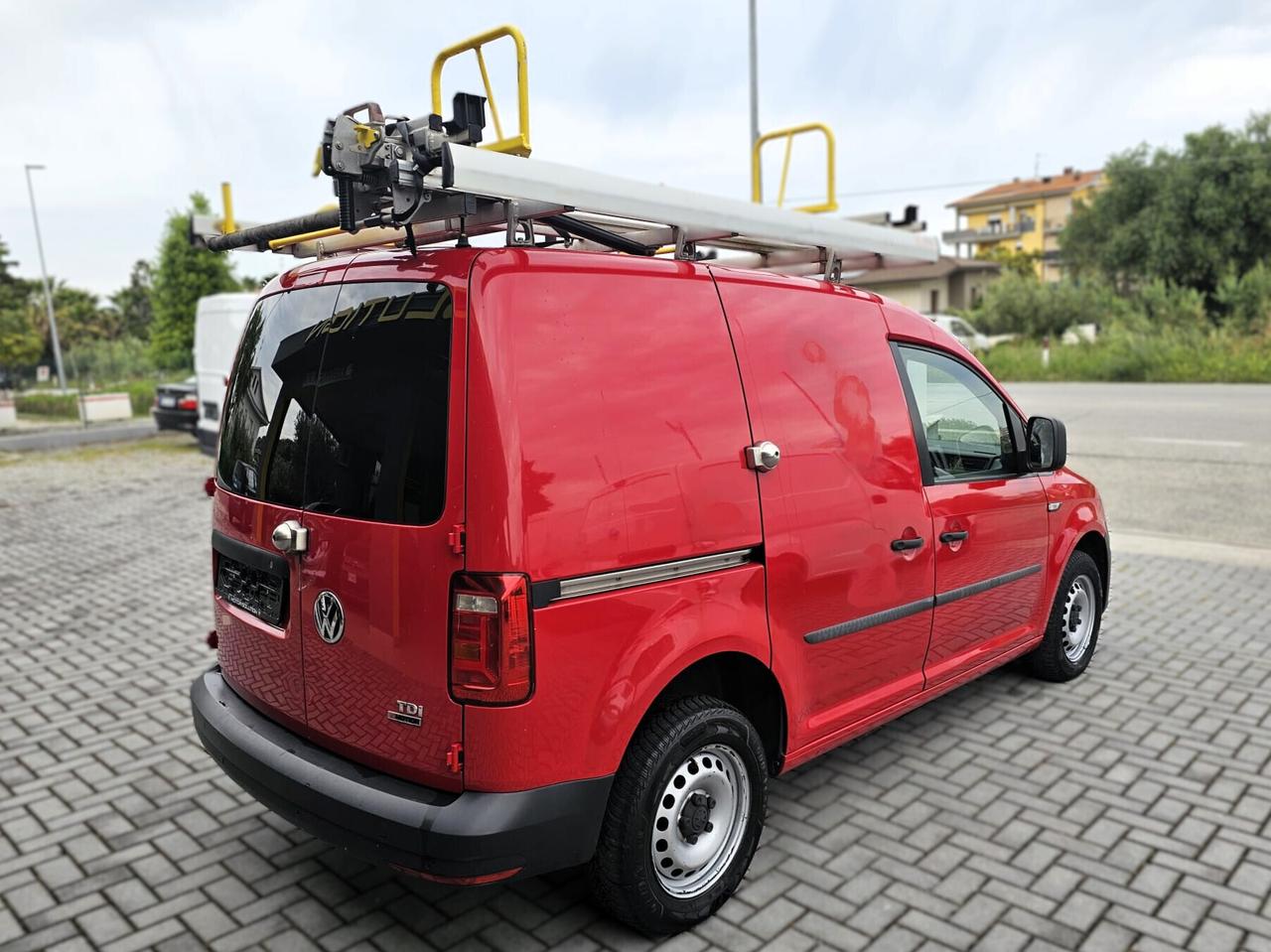 Volkswagen Caddy 2.0 TDI 110 CV 4Motion Furgone Allestito Officina Mobile
