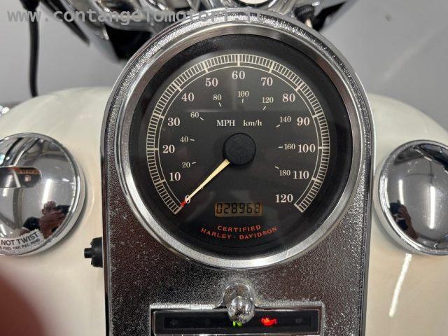 HARLEY-DAVIDSON FLHR Road King CUSTOM