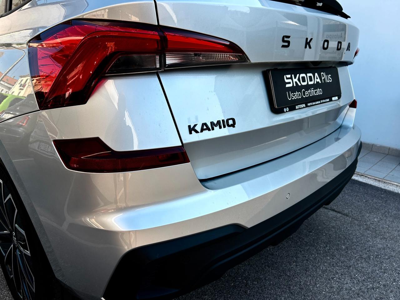 Skoda Kamiq 1.0 TSI 115 CV Black Dots 2025