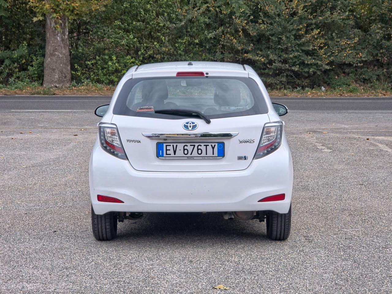 Toyota Yaris 1.5 Hybrid 5 porte Lounge 2014-E5B Automatica NEO