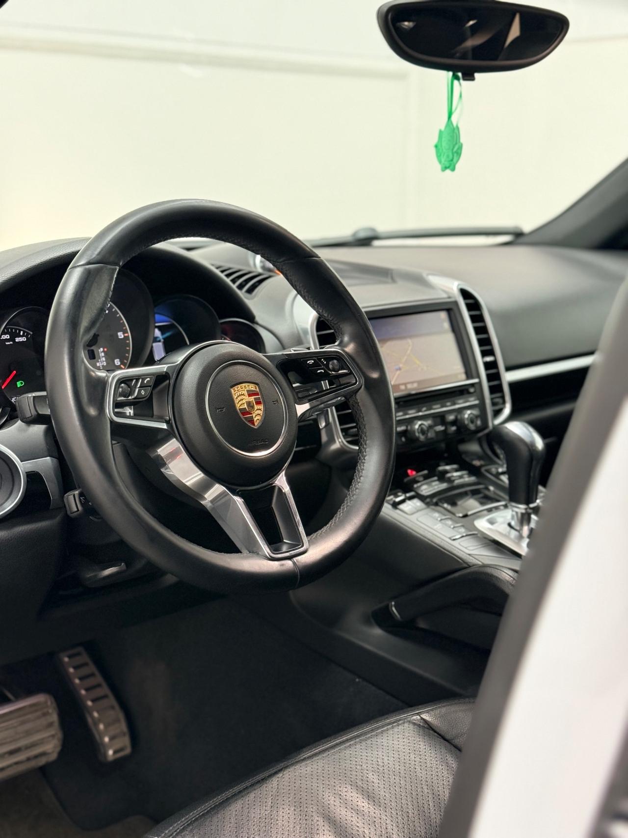 Porsche Cayenne 4.1 S Diesel 385cv 07/2015 NO PERMUTA