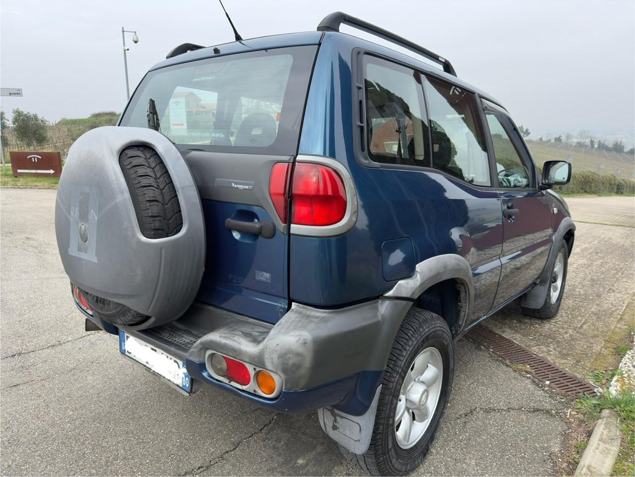 Nissan Terrano II 2.7 Tdi 3 porte Sport Safari