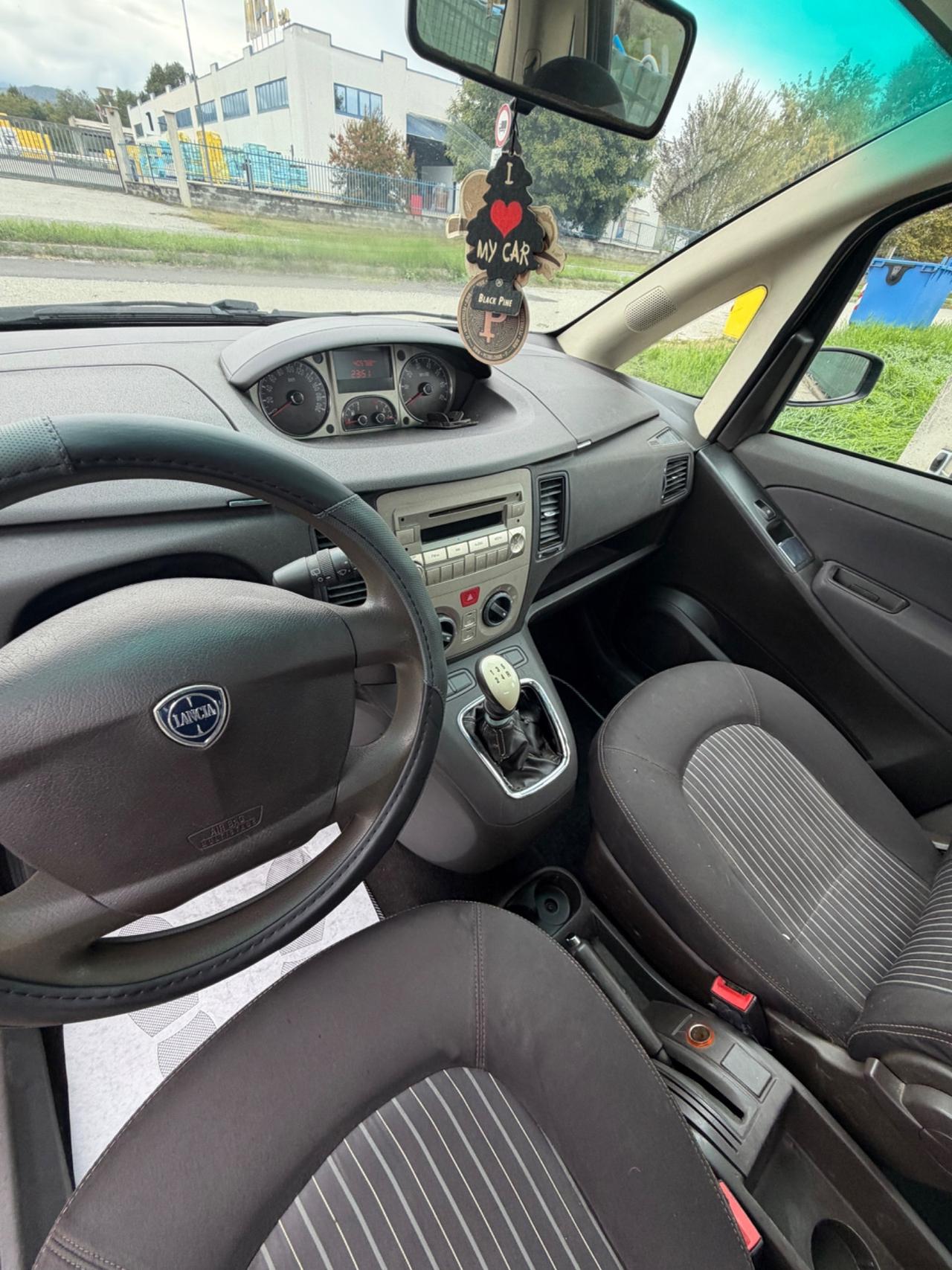Lancia MUSA 1.4 Platino Ecochic GPL