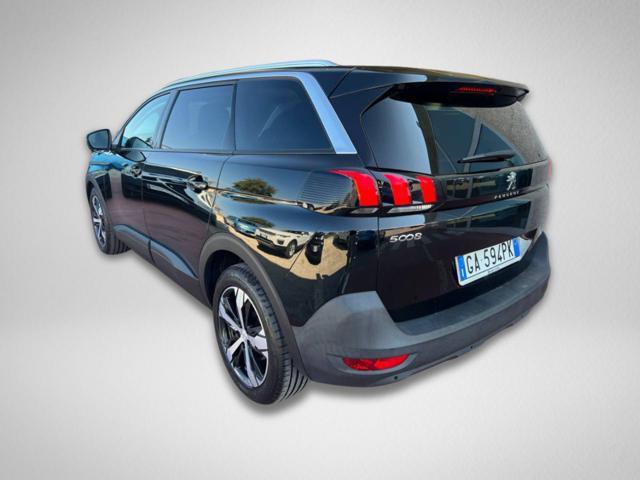 PEUGEOT 5008 BlueHDi 130 S&S Business