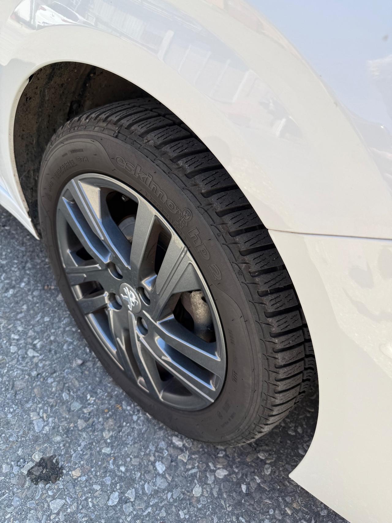 Peugeot 208 PureTech 75 Stop&Start 5 porte Active