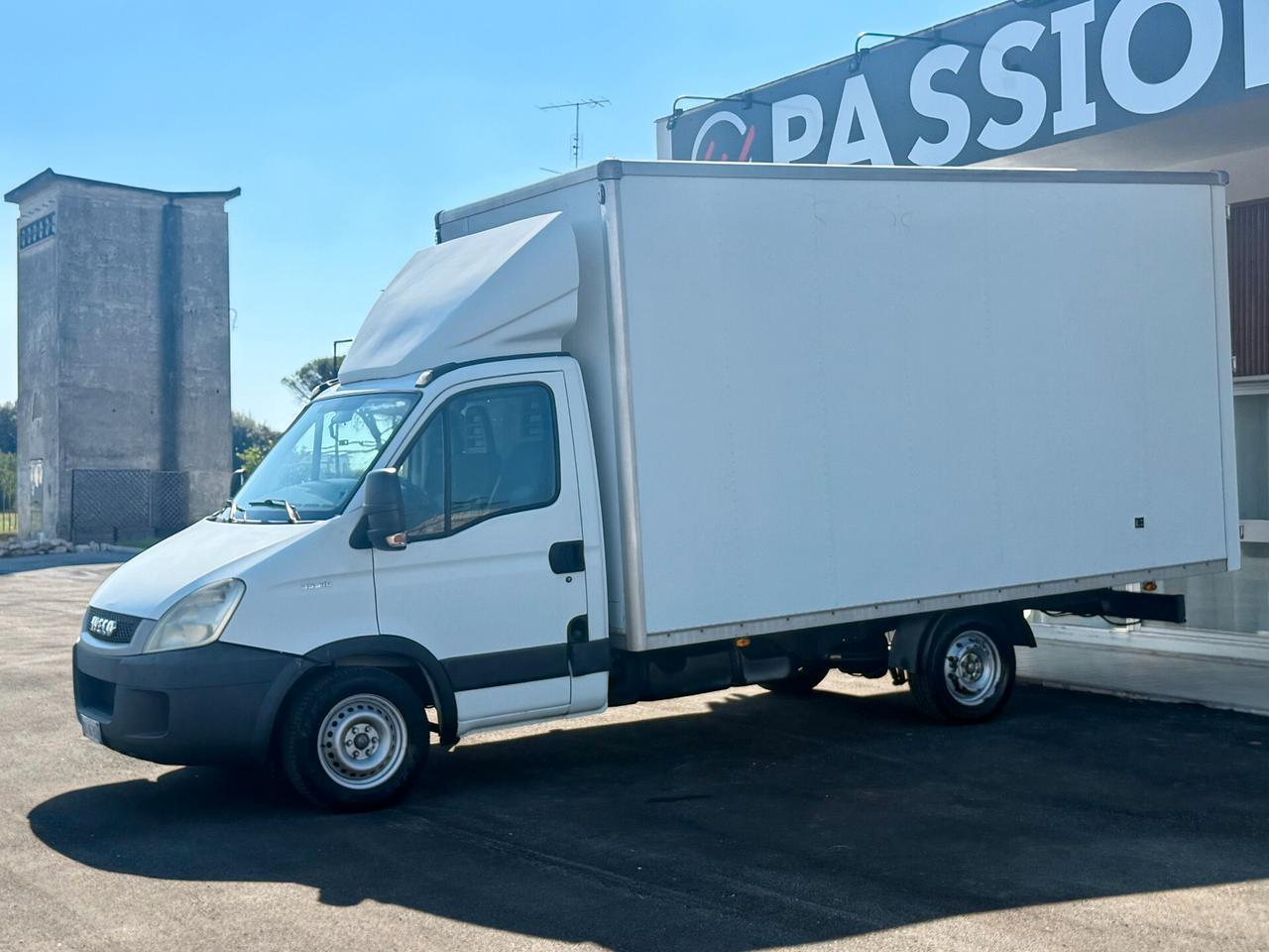 Iveco Daily 35C14 3.0 Cassonato - 2011 - Patente B