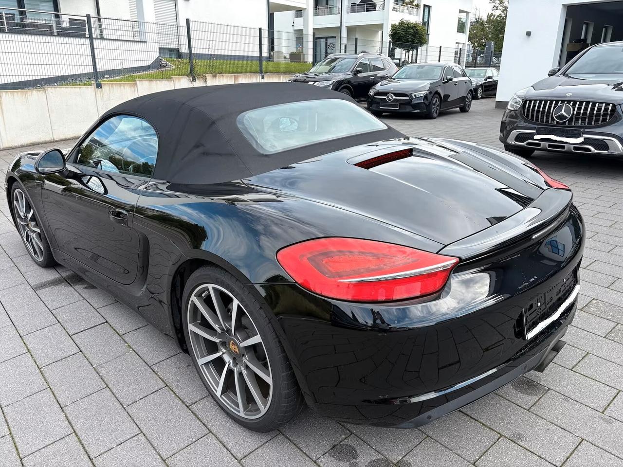 Porsche Boxster 2.7