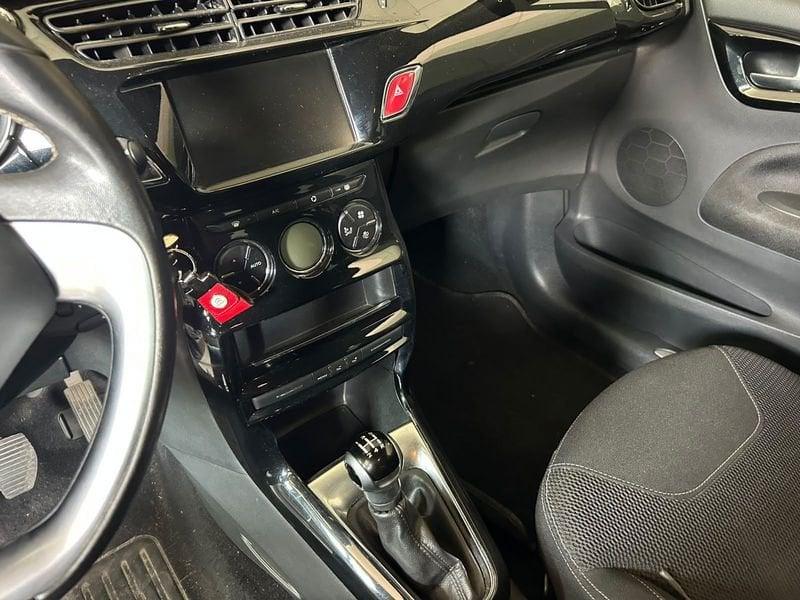 Citroën DS3 DS3 1.2 PureTech So Chic 82cv E6