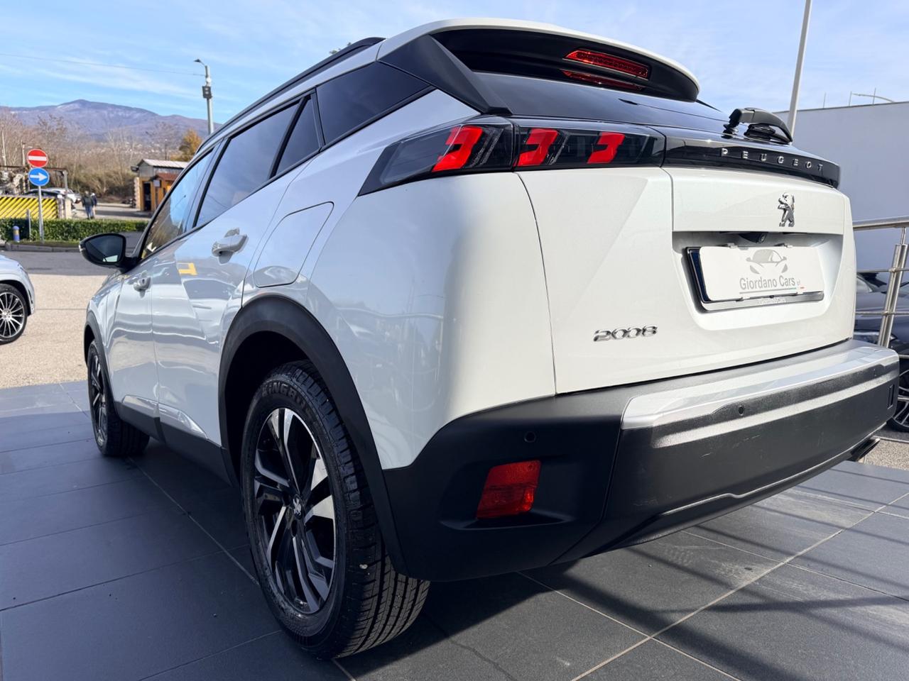 Peugeot 2008 BlueHDi 110 S&S Allure Pack