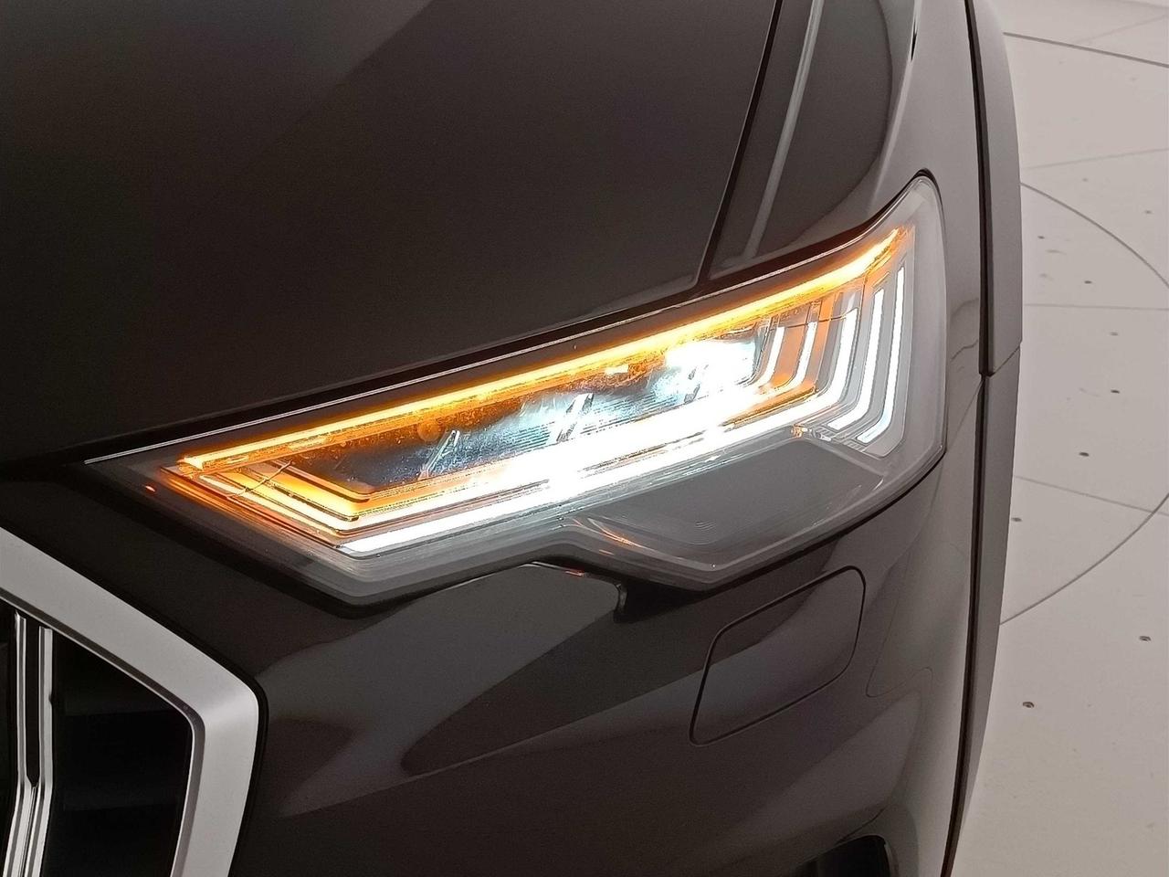 Audi A6 allroad allroad 40 2.0 tdi mhev 12v 204cv business advanced quattro ultra s tronic