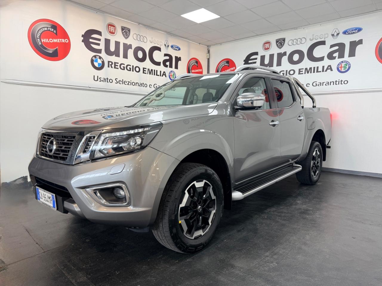 Nissan Navara 2.3 dCi 190 CV 7AT 4WD Double Cab N-Guard 06/2020 Euro 6B Neopatentati