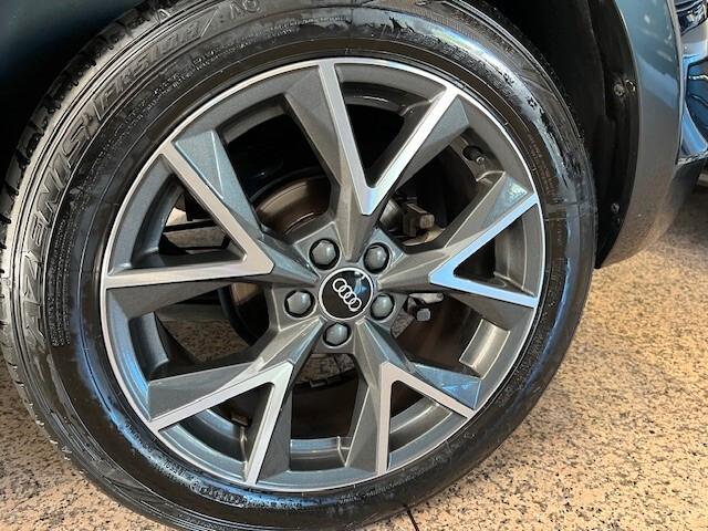 Audi A1 citycarver 30 TFSI S tronic Admired