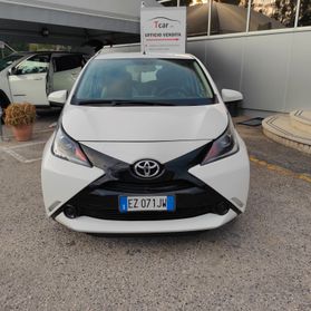 Toyota Aygo 1.0 Vvt-i 69cv 5p X-Play