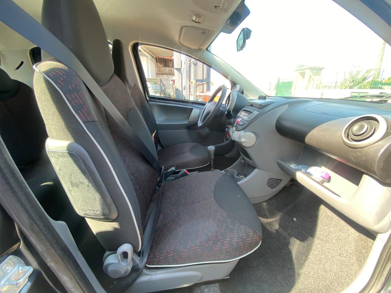 Peugeot 107 1.0 68CV 5p. Desir ha solo 30493km