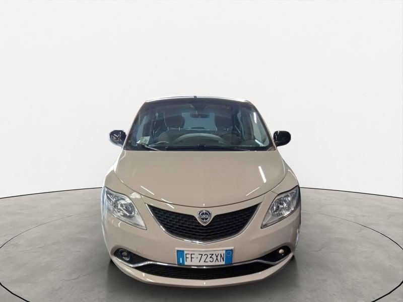 Lancia Ypsilon 1.2 69 CV 5 porte Platinum