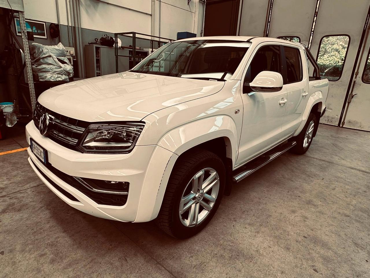 Volkswagen Amarok 3.0 V6 TDI 4MOTION BMT permanente aut. DC Highline
