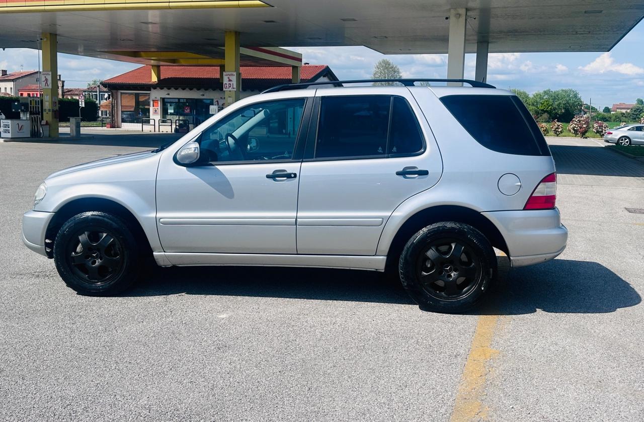 Mercedes-benz ML 270 ML 270 turbodiesel cat CDI