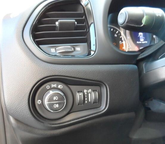 Jeep Renegade 1.6 Mjt 120 CV Night Eagle TETTO