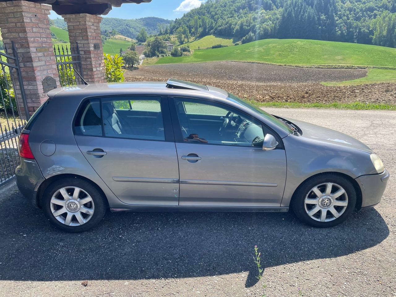 Volkswagen Golf 2.0 16V TDI XCOMMERCIANTI