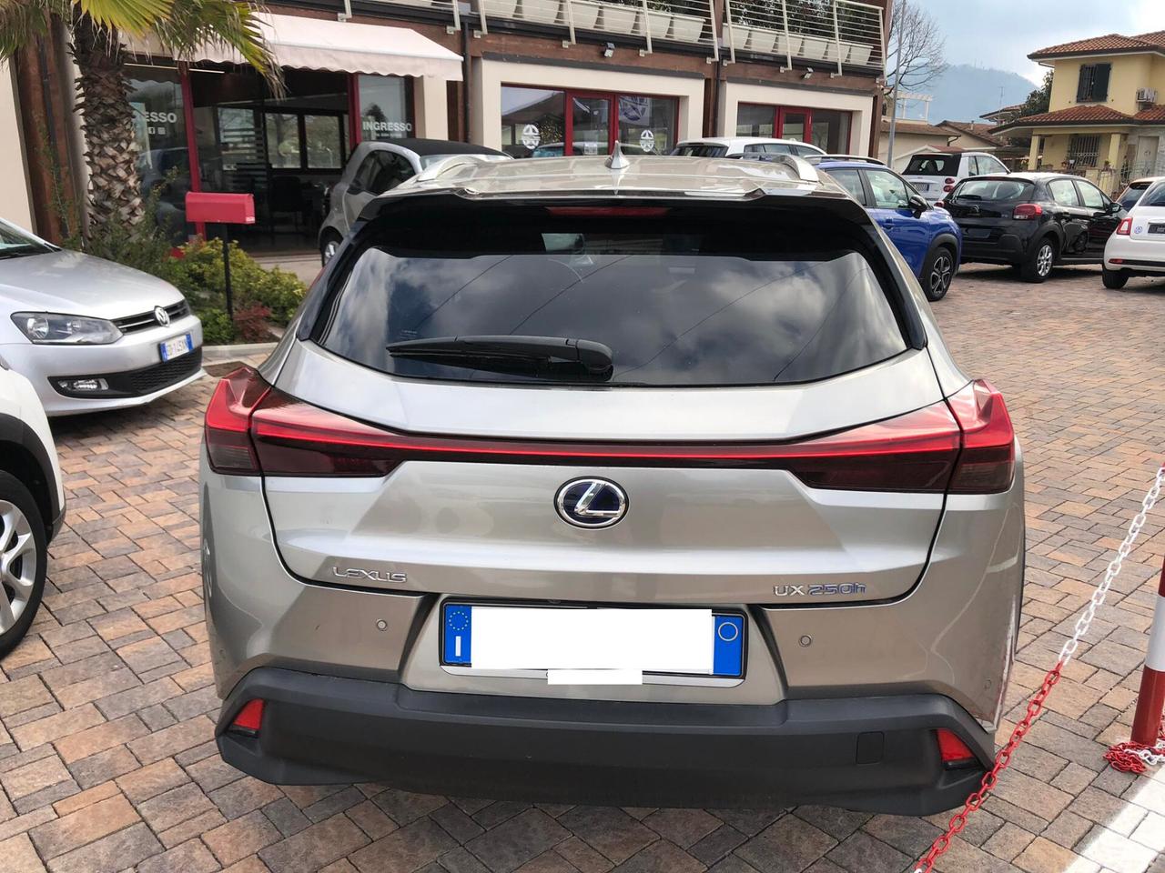 LEXUS UX250H