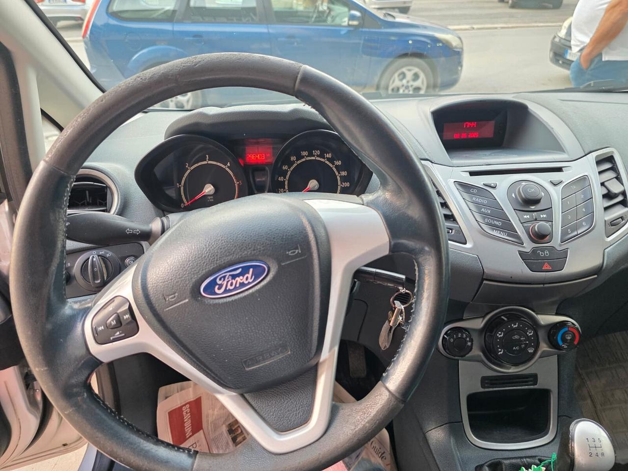 Ford Fiesta Fiesta+ 1.4 TDCi 68CV 5 porte