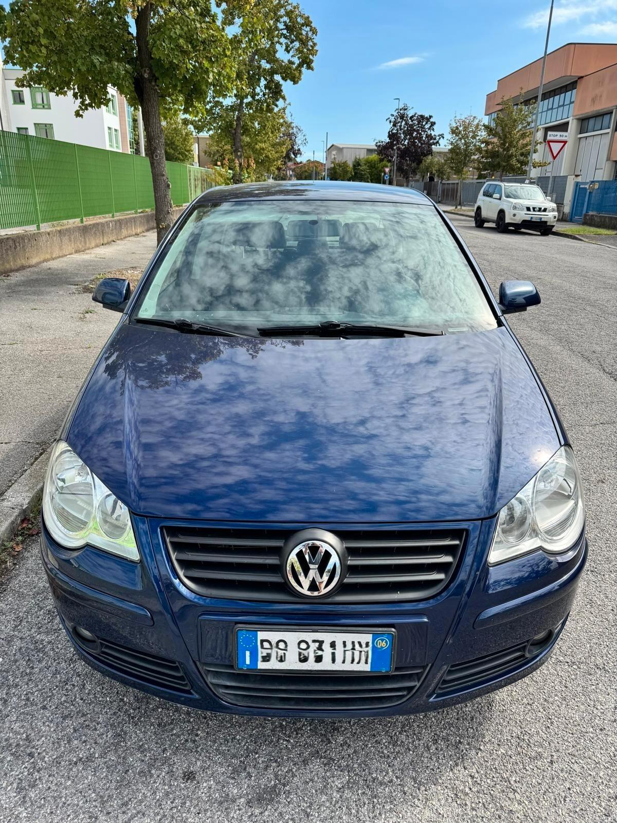 Volkswagen Polo 1.2 5p. Trendline