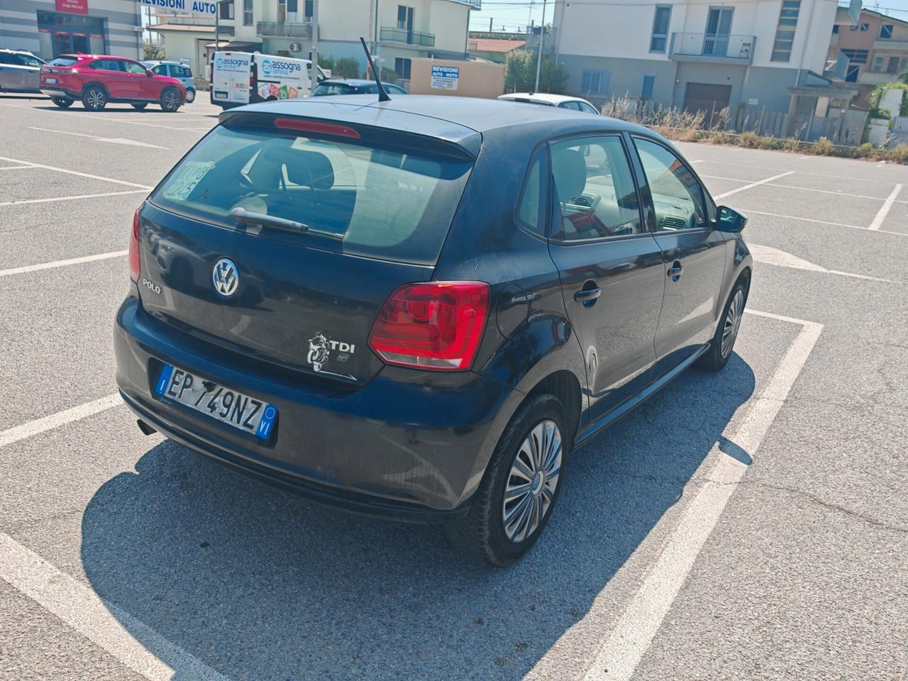 Volkswagen Polo 1.6 tdi 2013 90cv OK Neopatent In Preparazione.