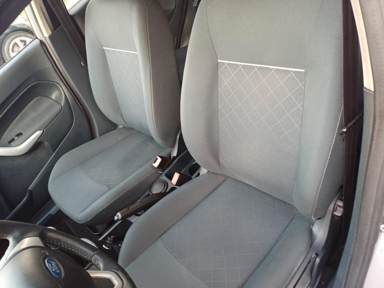 Ford Fiesta GPL DI SERIE BELLISSIMA - 2012