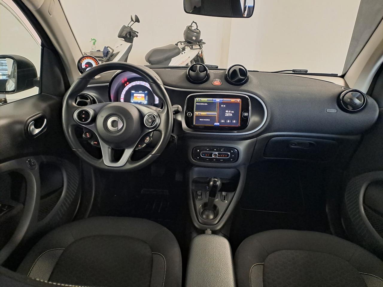 Smart ForTwo EQ Racingrey (22kW)