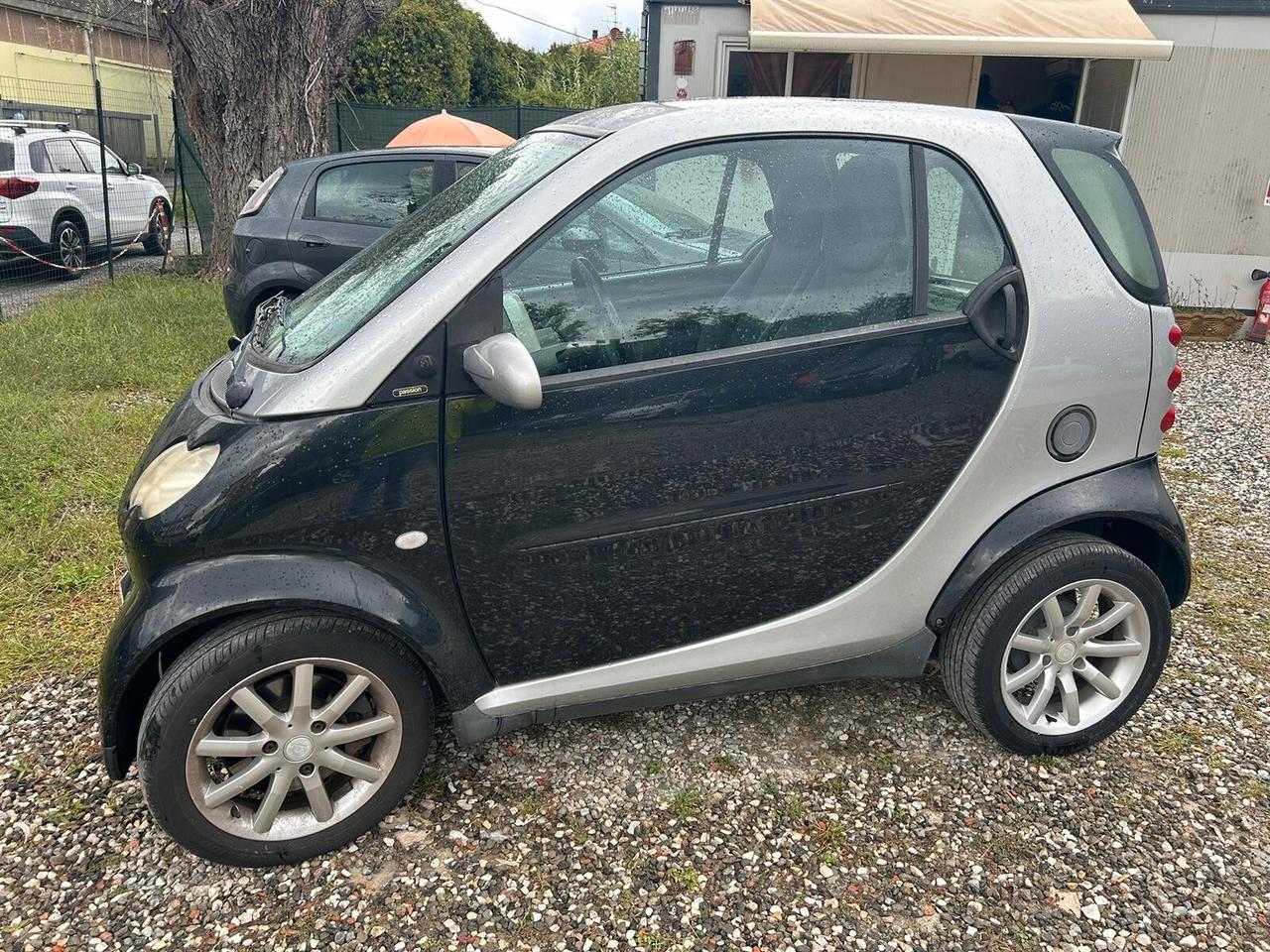 Smart ForTwo 700 coupé grandstyle (45 kW)