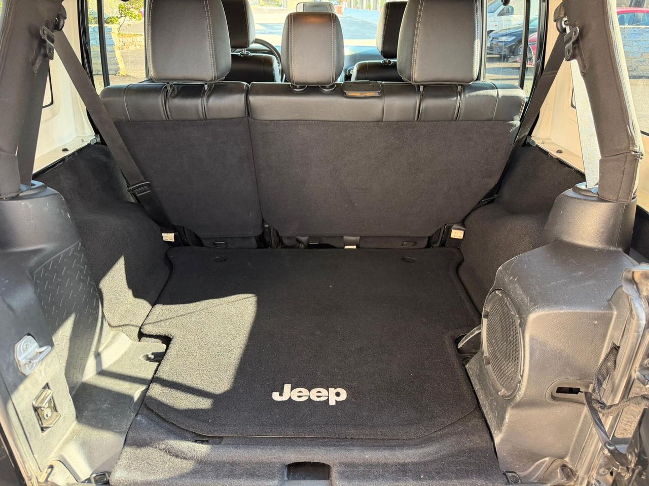 Jeep Wrangler Unlimited 2.8 CRD Sahara Auto