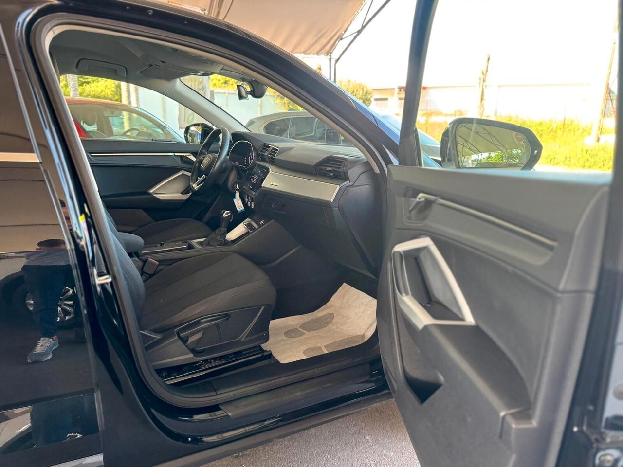 Audi Q3 35 TDI S tronic