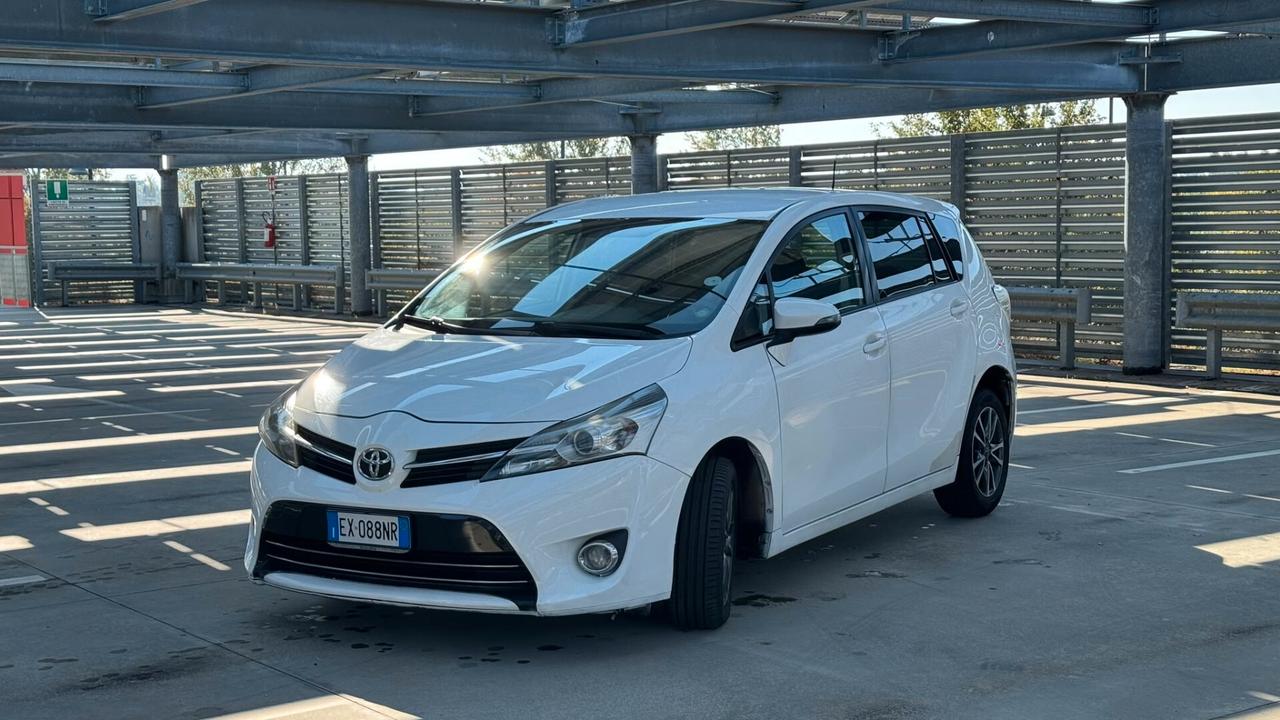Toyota Verso 1.6 D-4D Style 7 posti