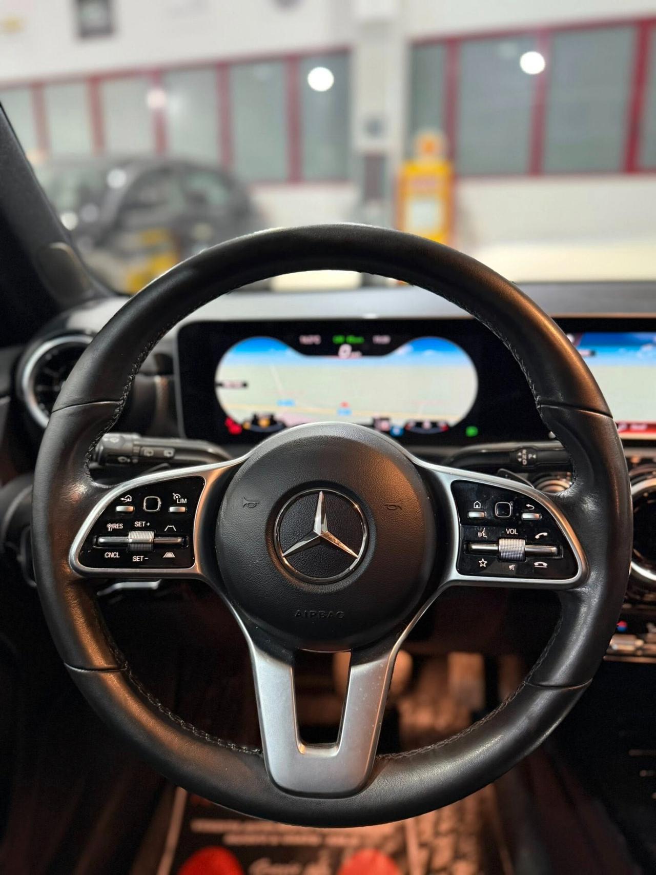 Mercedes Classe A180d Sport Autom 2019