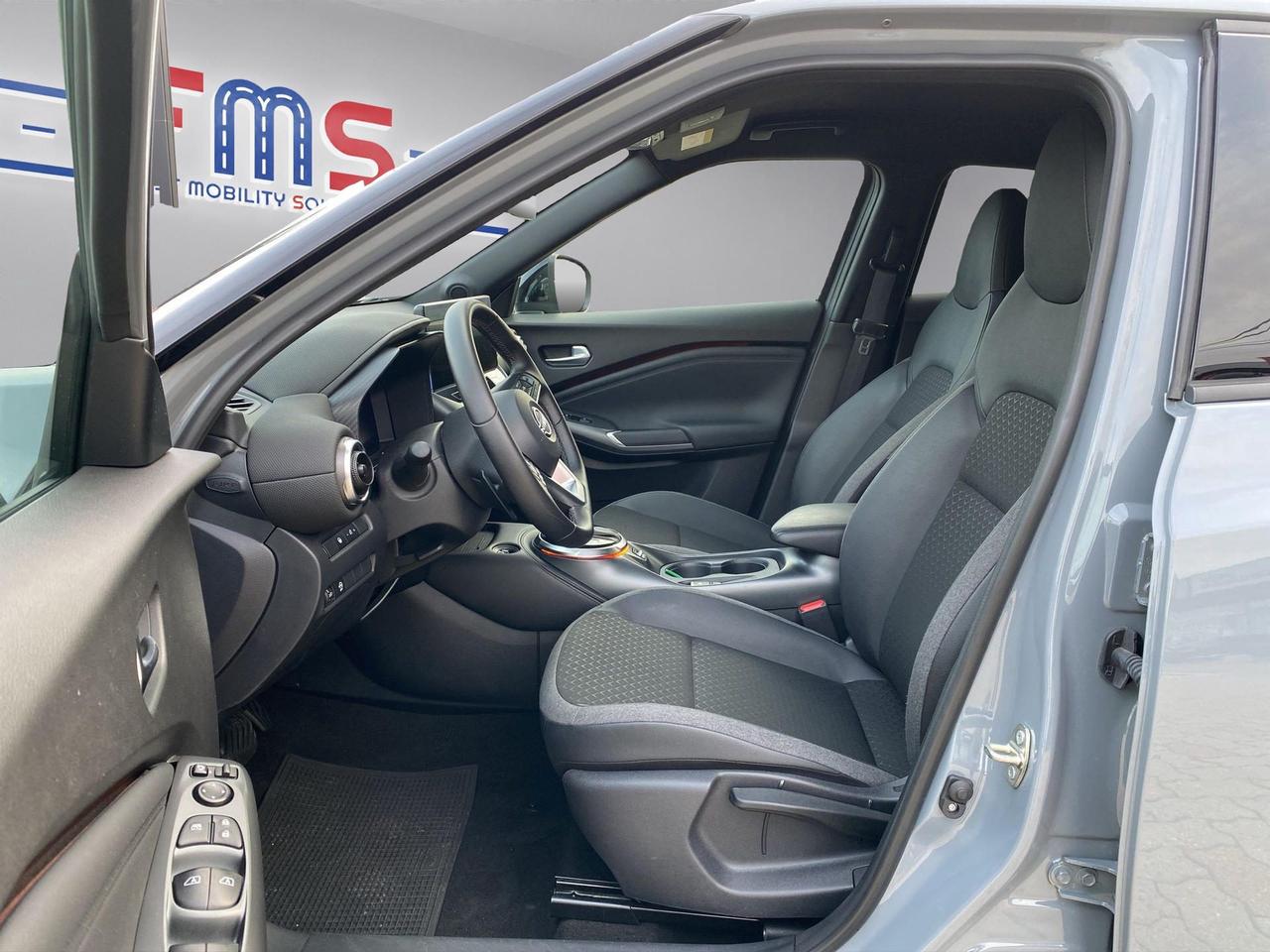 Nissan Juke 1.0 dig-t N-Connecta 114cv dct