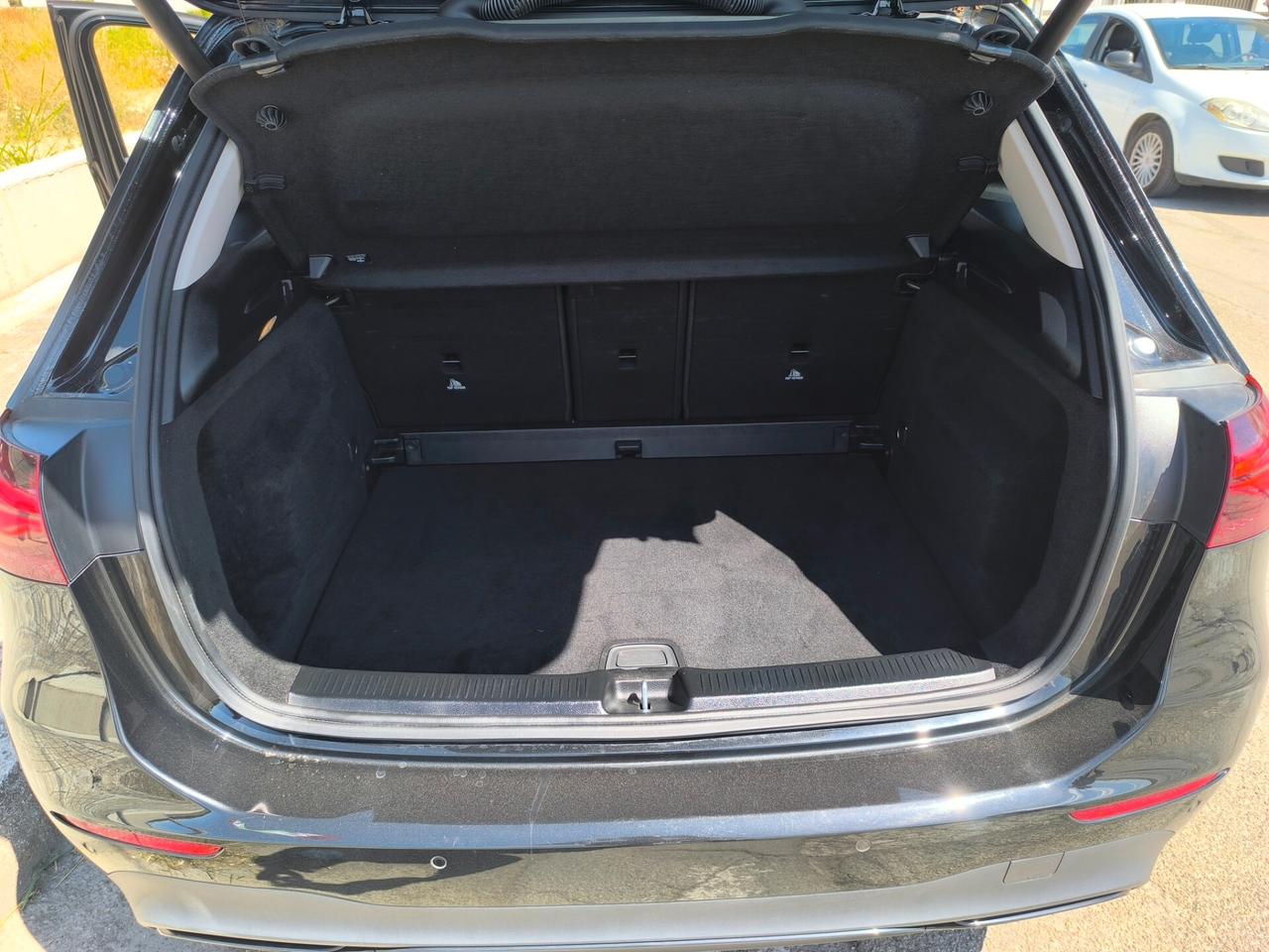 Mercedes-benz B 180 220 DIESEL NAV/LUCI AMBIENT/RETRO/ TAGLIANDI MERCEDES